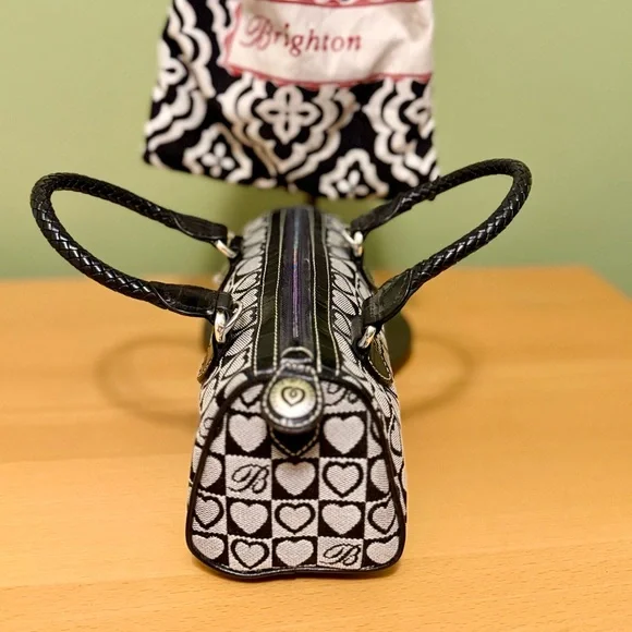 🌸Brighton NWOT retired cute Mini Satchel bag. SATB01. - Picture 2 of 9